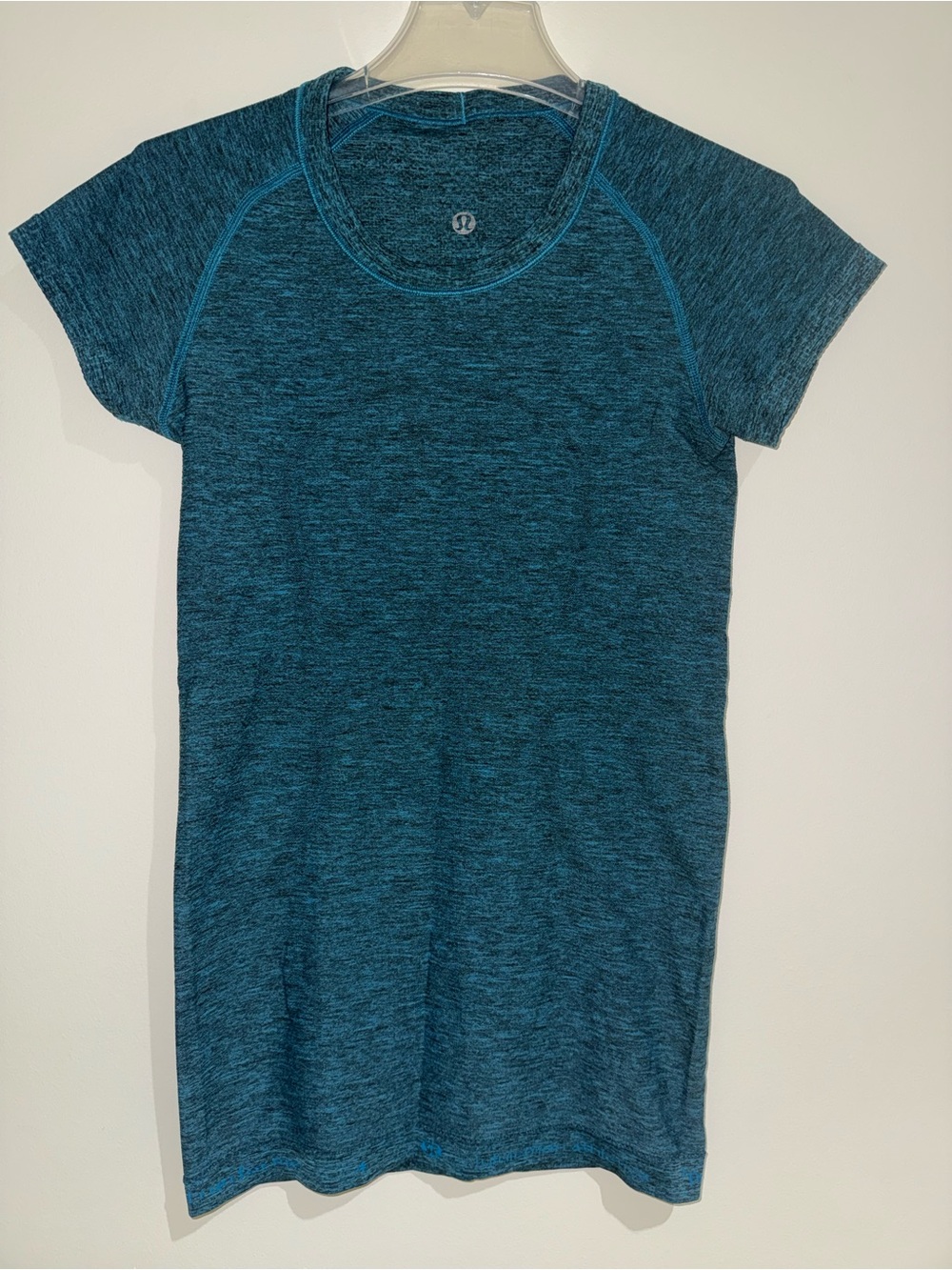lululemon Teal Short Sleeve Top, Size S
